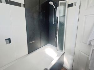 Photo 2- click for photo gallery